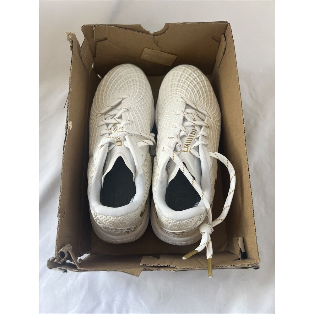 Under Armour Women's Glyde 2.0 MT 3026601-105 Sz 7